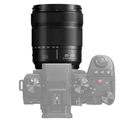 Panasonic Lumix S 28-200mm f/4-7.1 MACRO O.I.S