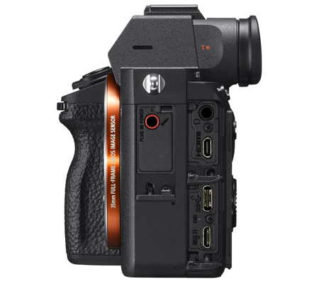 Sony Alpha A7 III kit FE 28-70mm f/3.5-5.6 OSS II