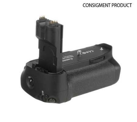 ::: USED ::: CANON BATTERY GRIP BG-E7 (MINT-734)